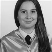 Doble graduada en lengua y literatura inglesa/española. Experiencia dando clases en el ámbito lingüístico